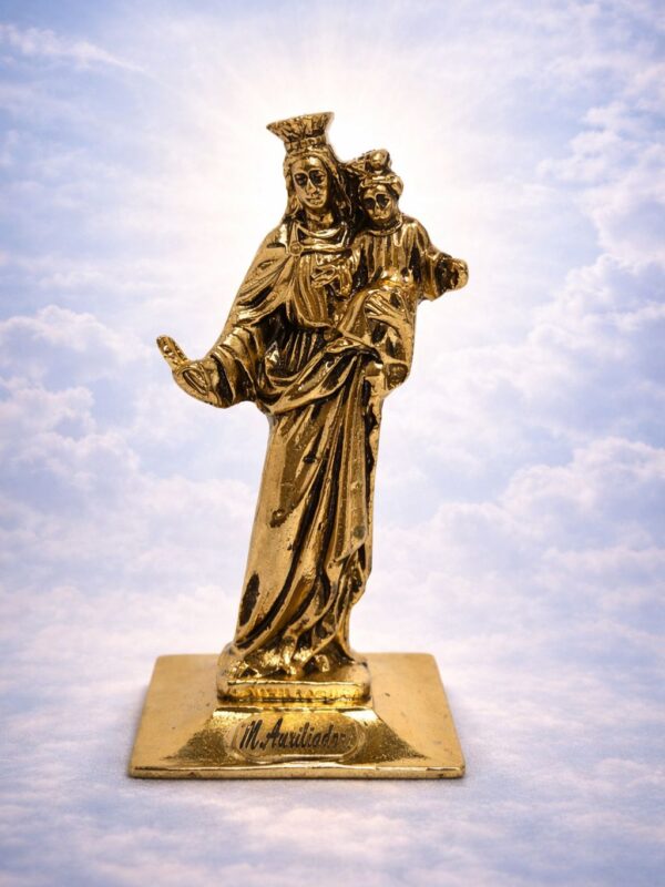 Escultura "Auxilio de los Cristianos"