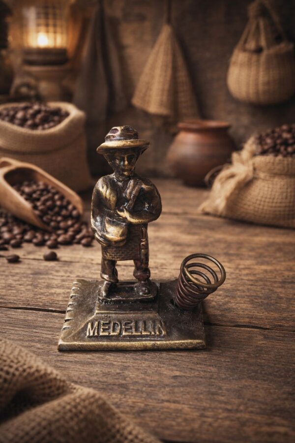 Escultura Funcional Juan Valdez "Orgullo Cafetero de Medellín"